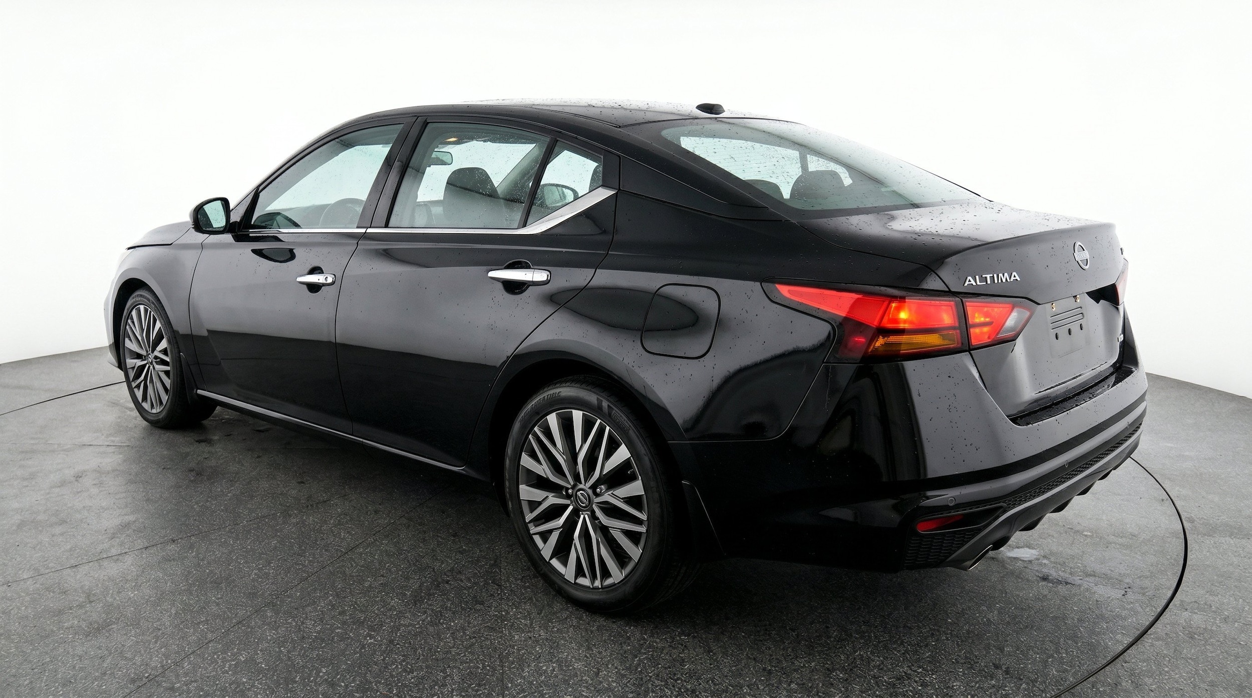 Thumbnail: 2025 Nissan Altima - 6