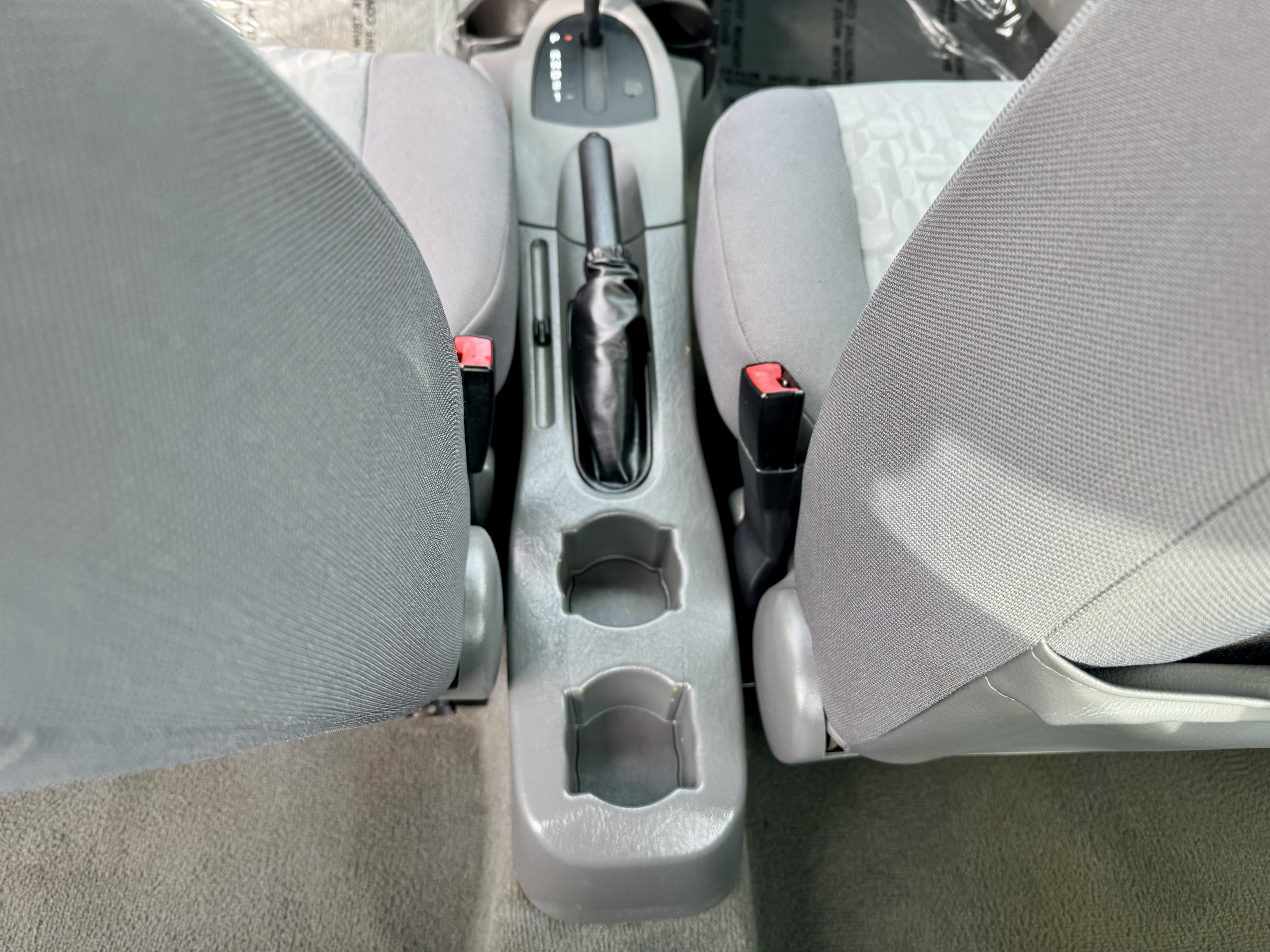 2005 Ford Focus ZX4 S - Photo 16