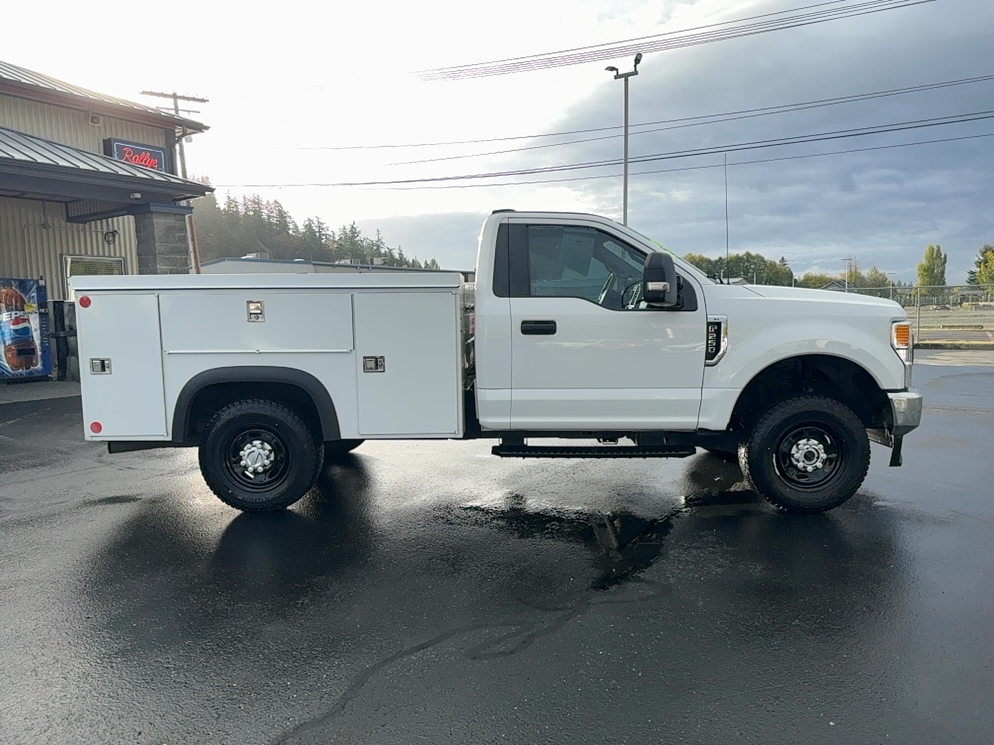 Used 2020 Ford F-250 XL UTILITY BOX 8FT Truck Regular Cab