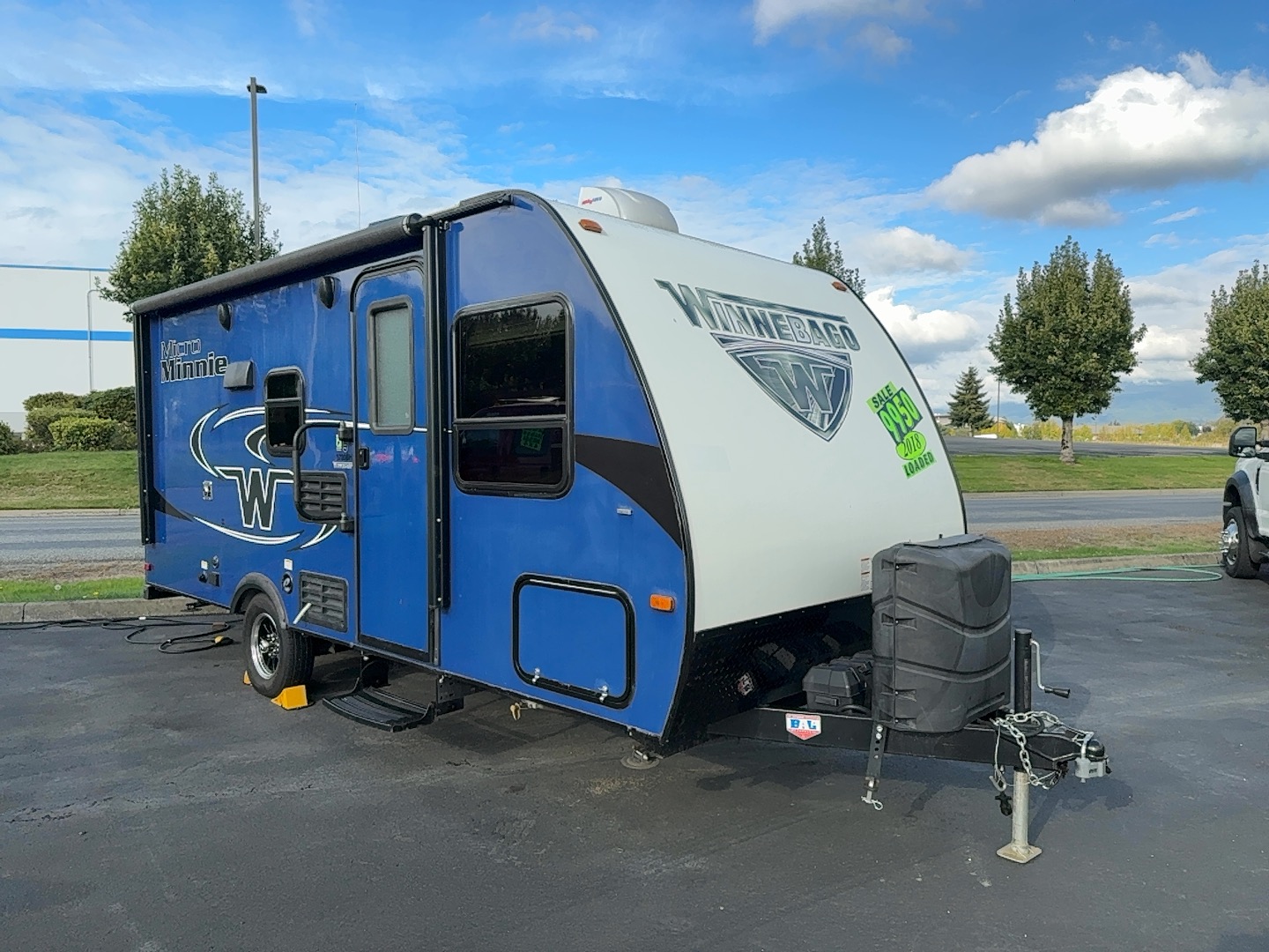  WINNEBAGO MICRO MINNIE