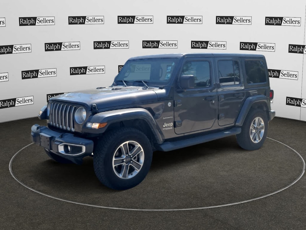 Used 2018 Jeep Wrangler Unlimited Sahara SUV