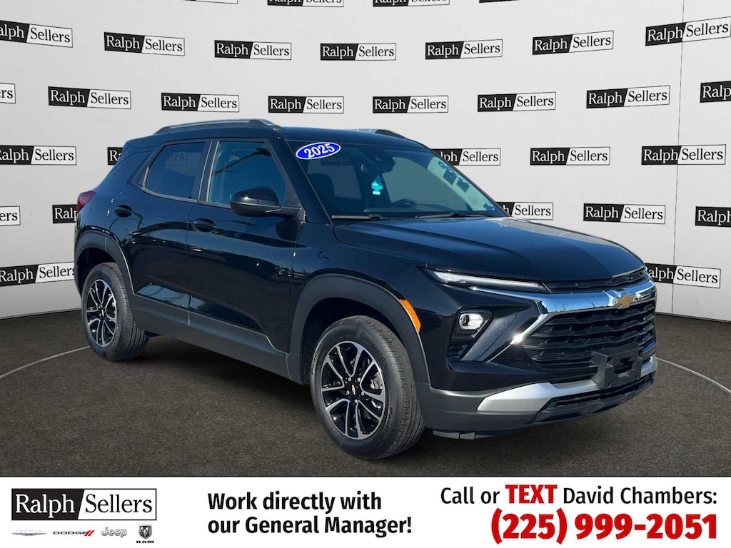 Used 2025 Chevrolet Trailblazer LT SUV