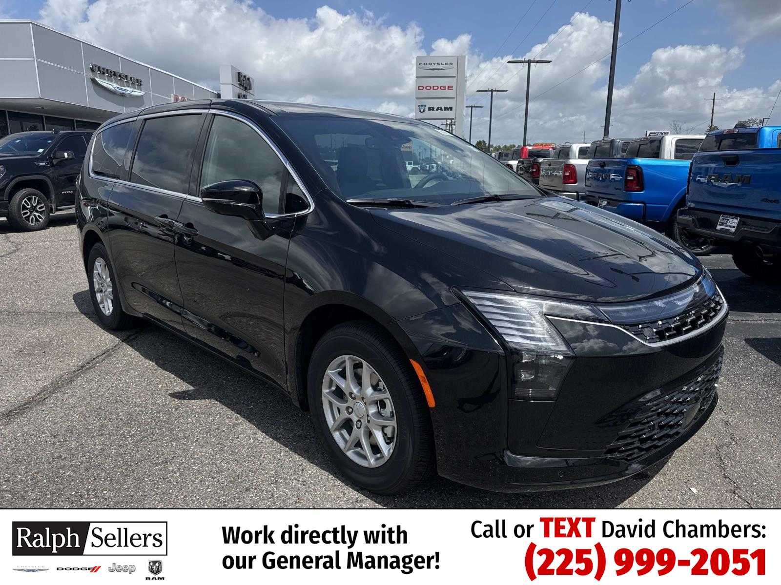 2027 Chrysler Pacifica Passenger Van 
