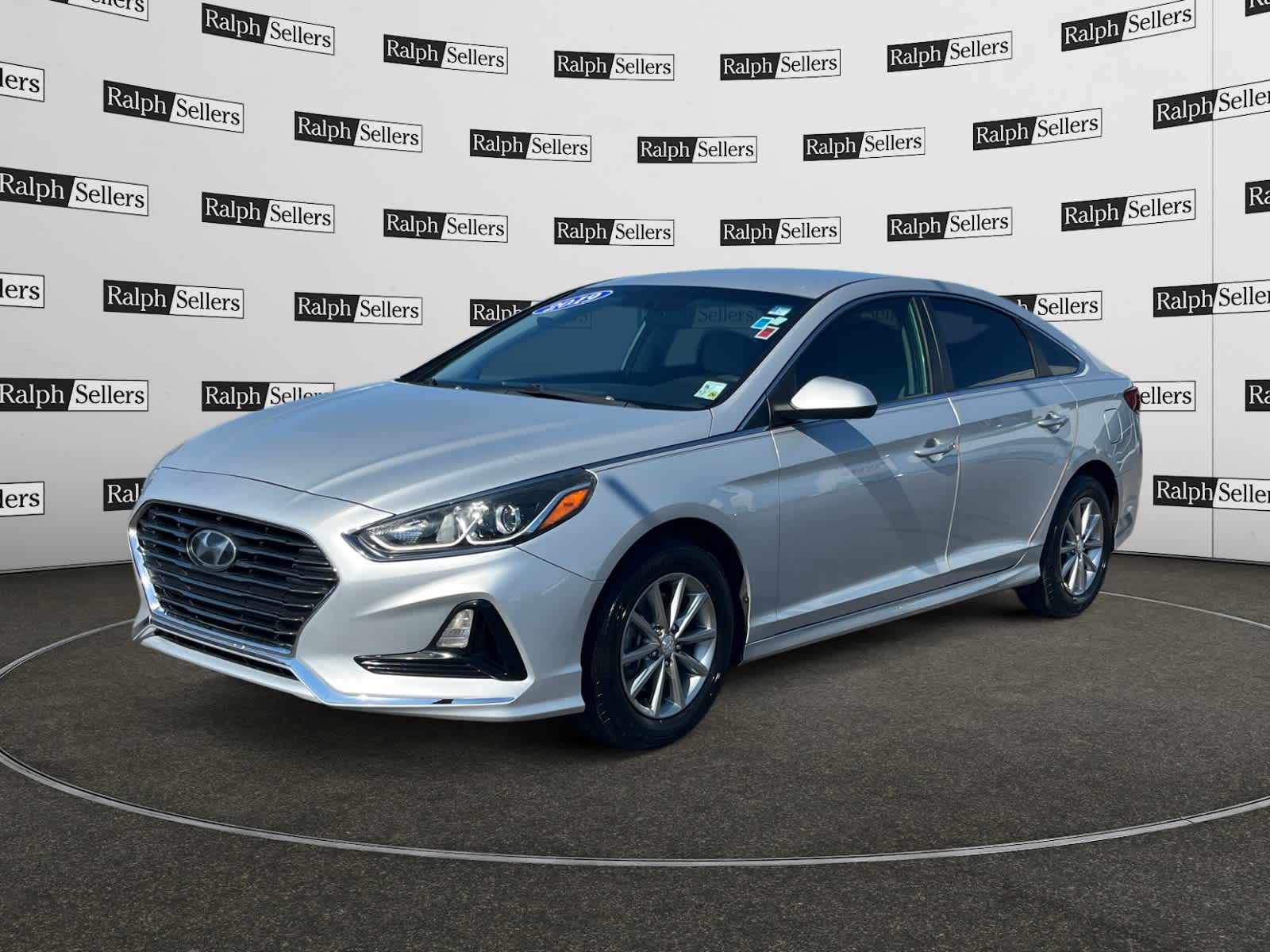 Used 2019 Hyundai Sonata SE with VIN 5NPE24AF7KH783740 for sale in Gonzales, LA