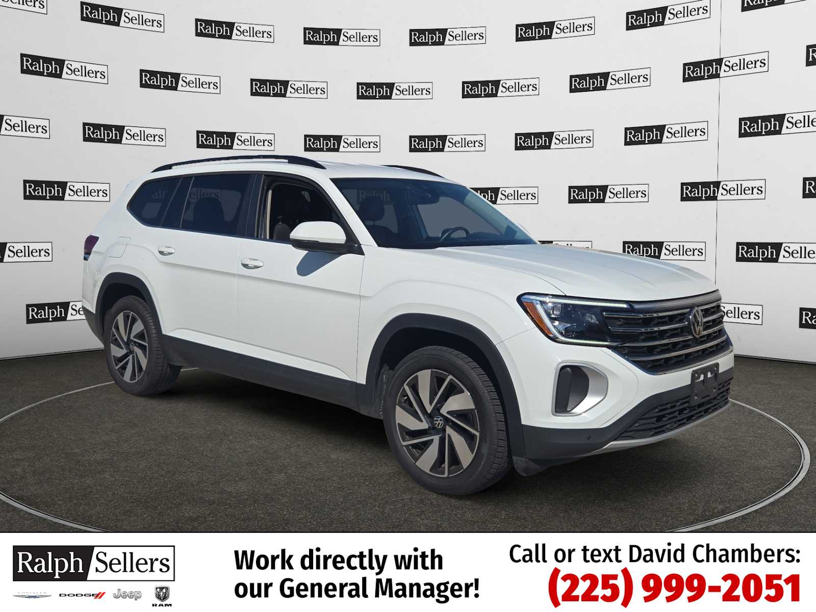 2025 Volkswagen Atlas SE w/Tech