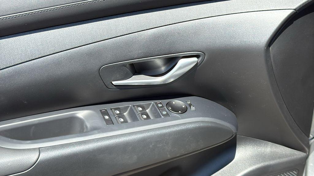 2025 Hyundai Tucson SEL Convenience - Photo 9