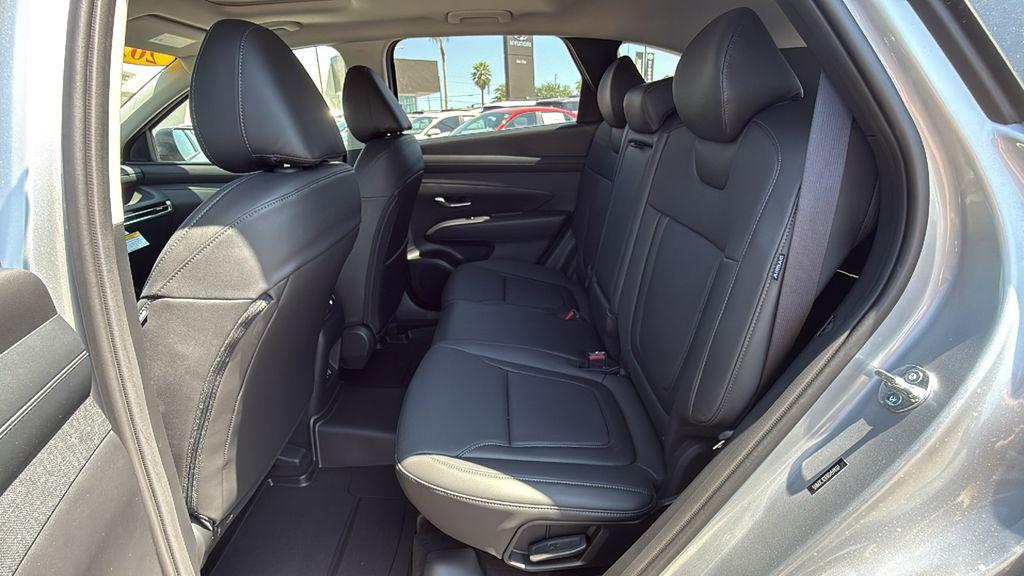 2025 Hyundai Tucson SEL Convenience - Photo 15
