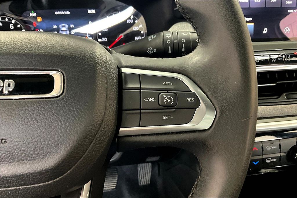 2024 Jeep Compass Latitude - Photo 13
