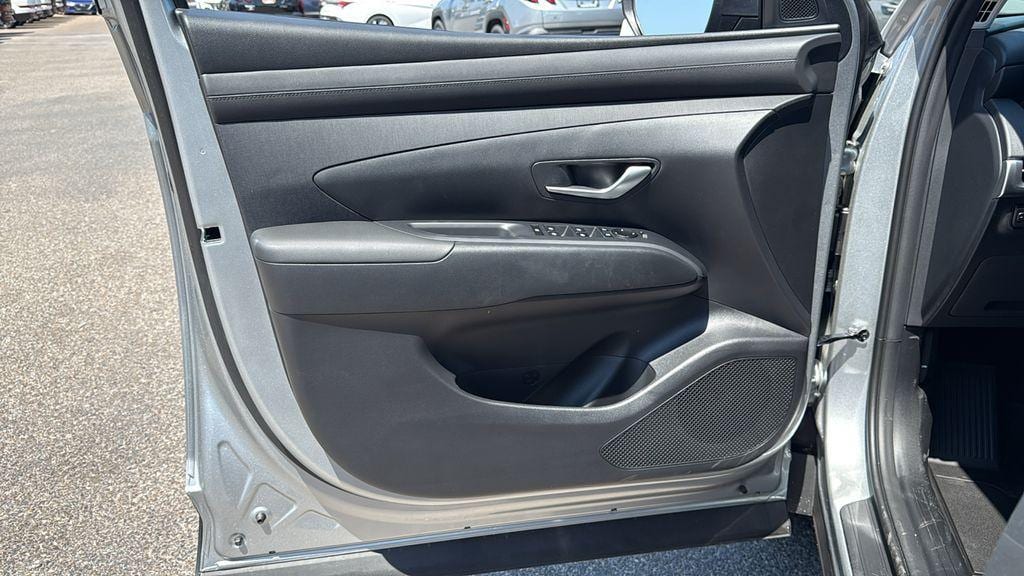 2025 Hyundai Tucson SEL Convenience - Photo 8