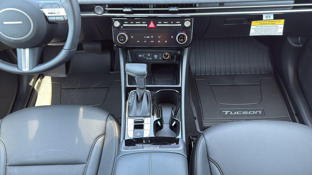 2025 Hyundai Tucson SEL Convenience - Photo 24