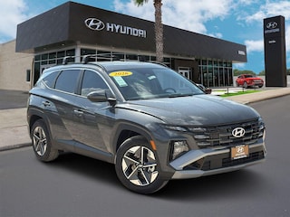 New 2026 Hyundai Tucson SEL Premium FWD SUV for sale near Uvalde, Texas