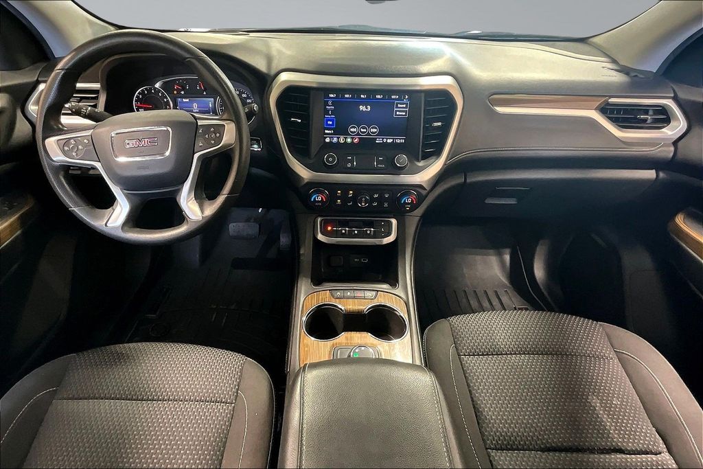 2022 GMC Acadia SLE - Photo 8