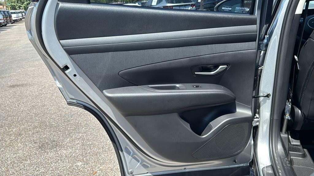 2025 Hyundai Tucson SEL Convenience - Photo 14