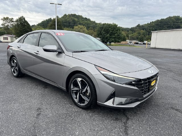 Used 2023 Hyundai Elantra Limited