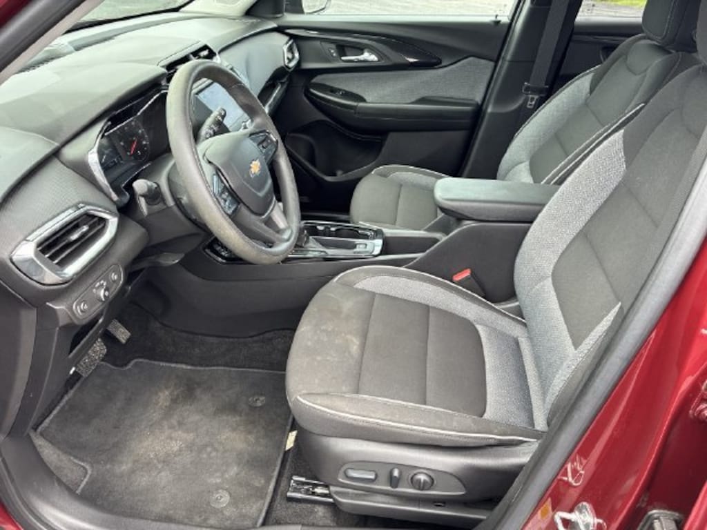 Used 2023 Chevrolet Trailblazer LT SUV