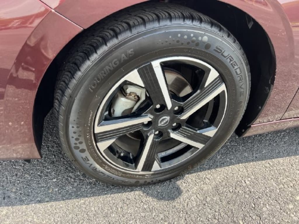Used 2025 Nissan Sentra SV
