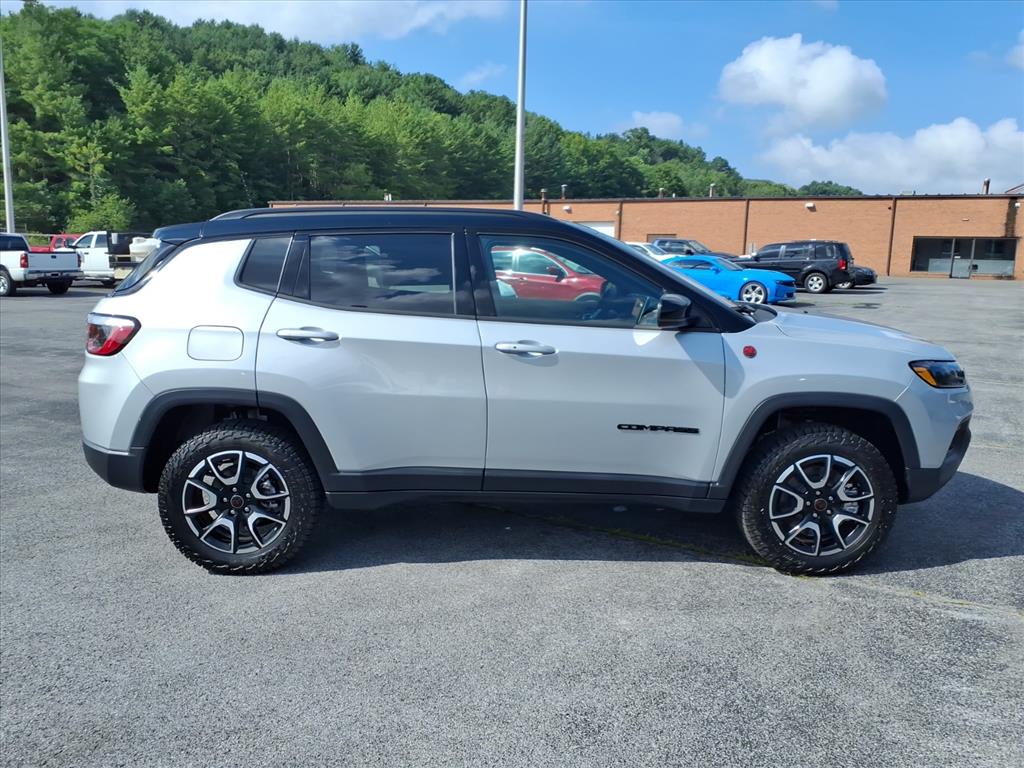 New 2026 Jeep Compass TRAILHAWK 4X4 Sport Utility