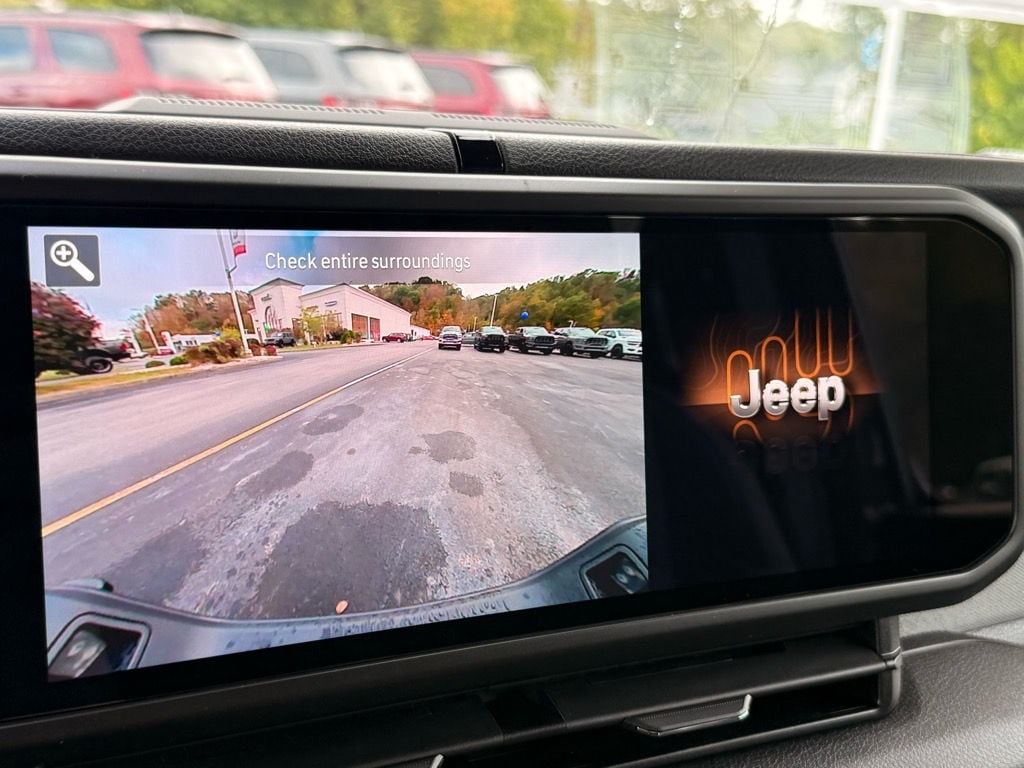 2025 Jeep Gladiator Sport S - Photo 18