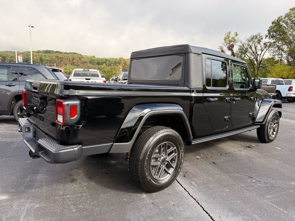 2025 Jeep Gladiator Sport S - Photo 4