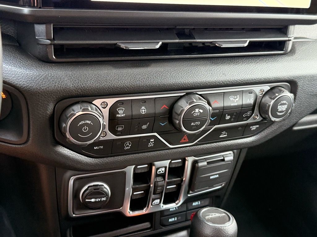 2025 Jeep Gladiator Sport S - Photo 15