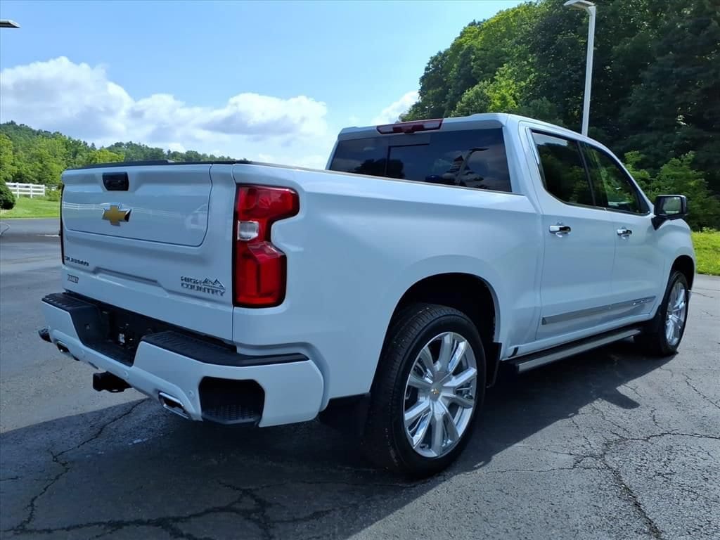 New 2026 Chevrolet Silverado 1500 High Country Truck