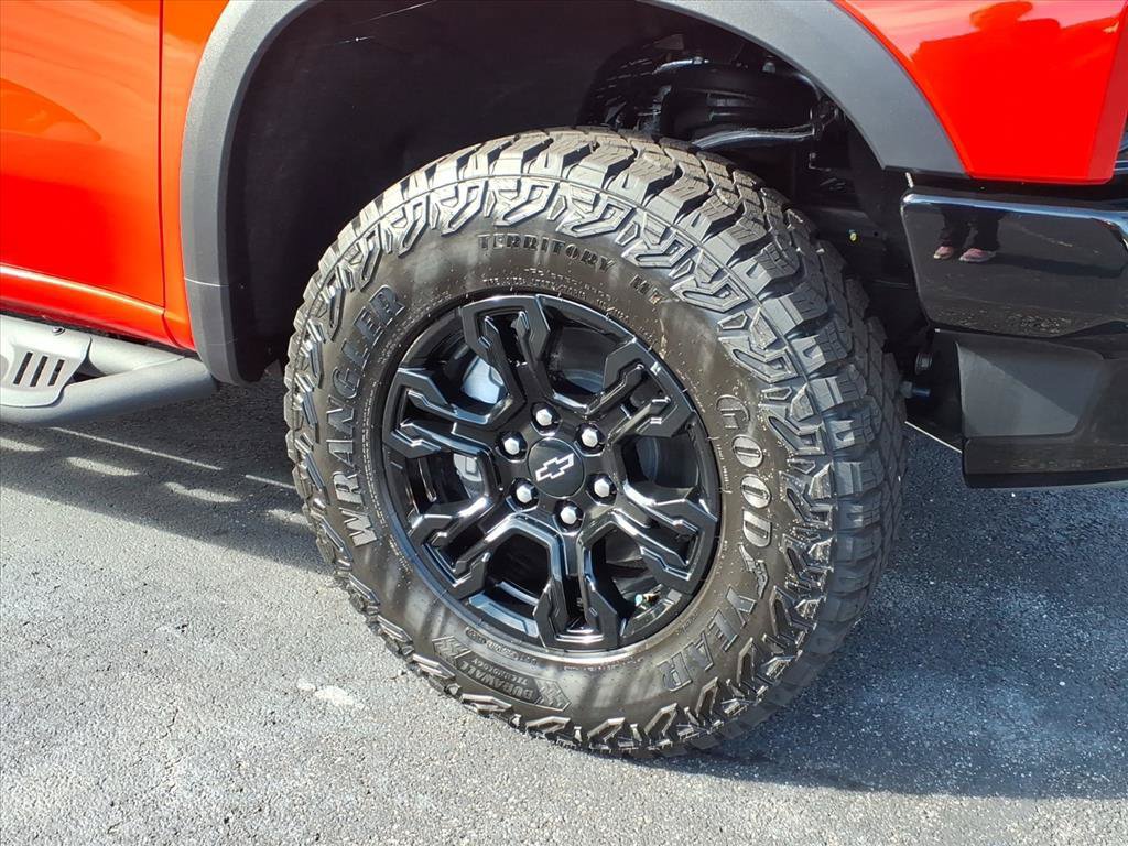 New 2026 Chevrolet Silverado 1500 ZR2 Truck