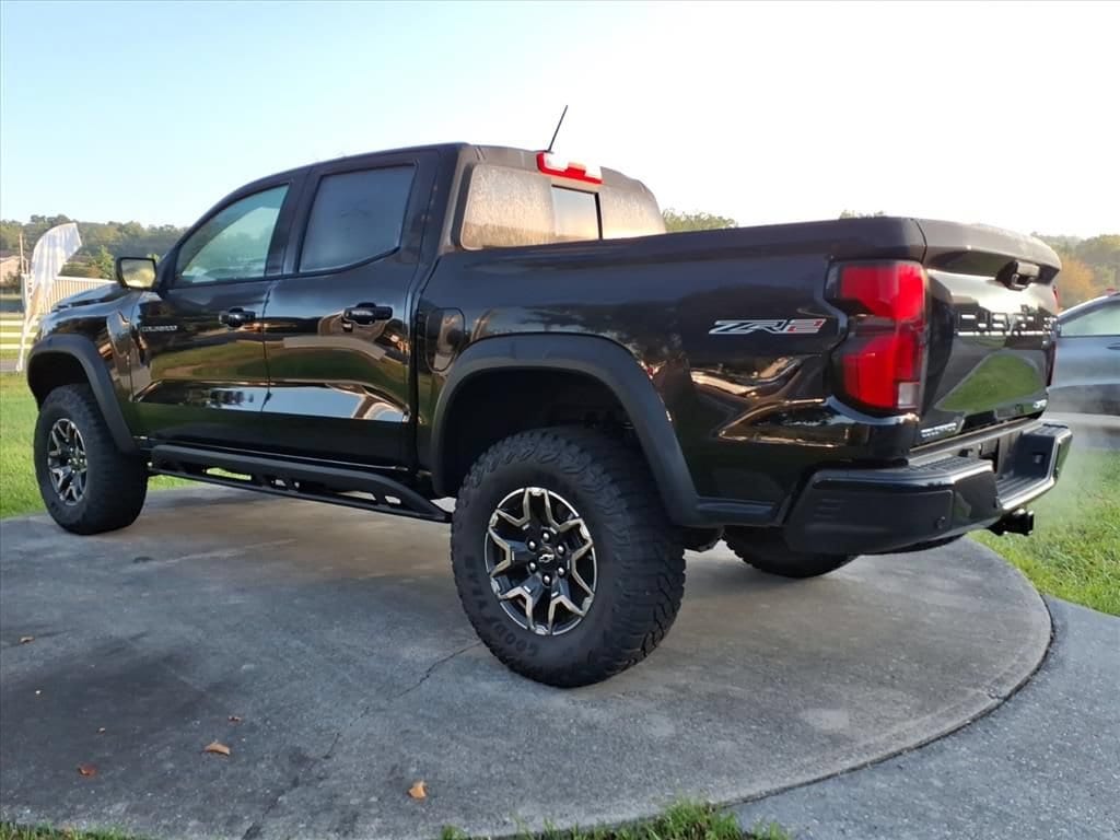 New 2026 Chevrolet Colorado ZR2 Truck