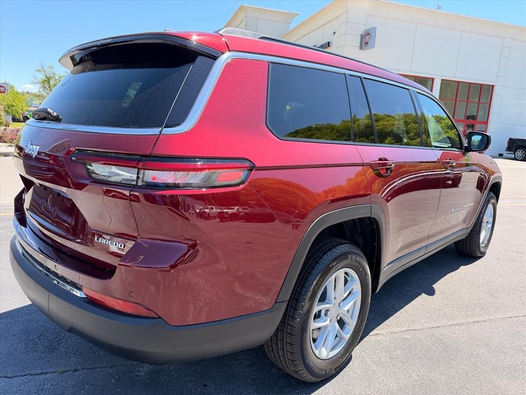 New 2026 Jeep Grand Cherokee L Laredo SUV