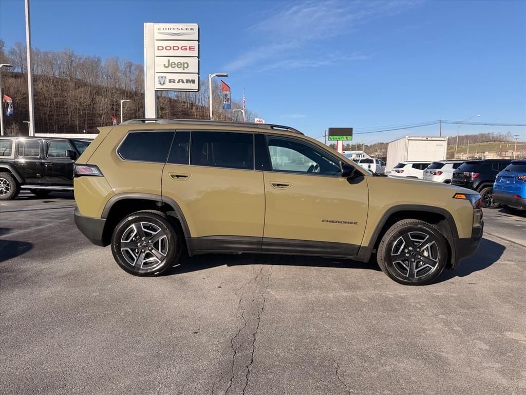 New 2026 Jeep Cherokee Laredo/Limited SUV