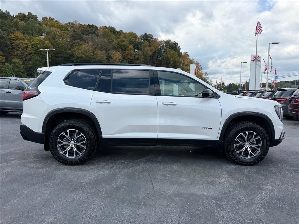 Used 2025 GMC Acadia AT4 SUV