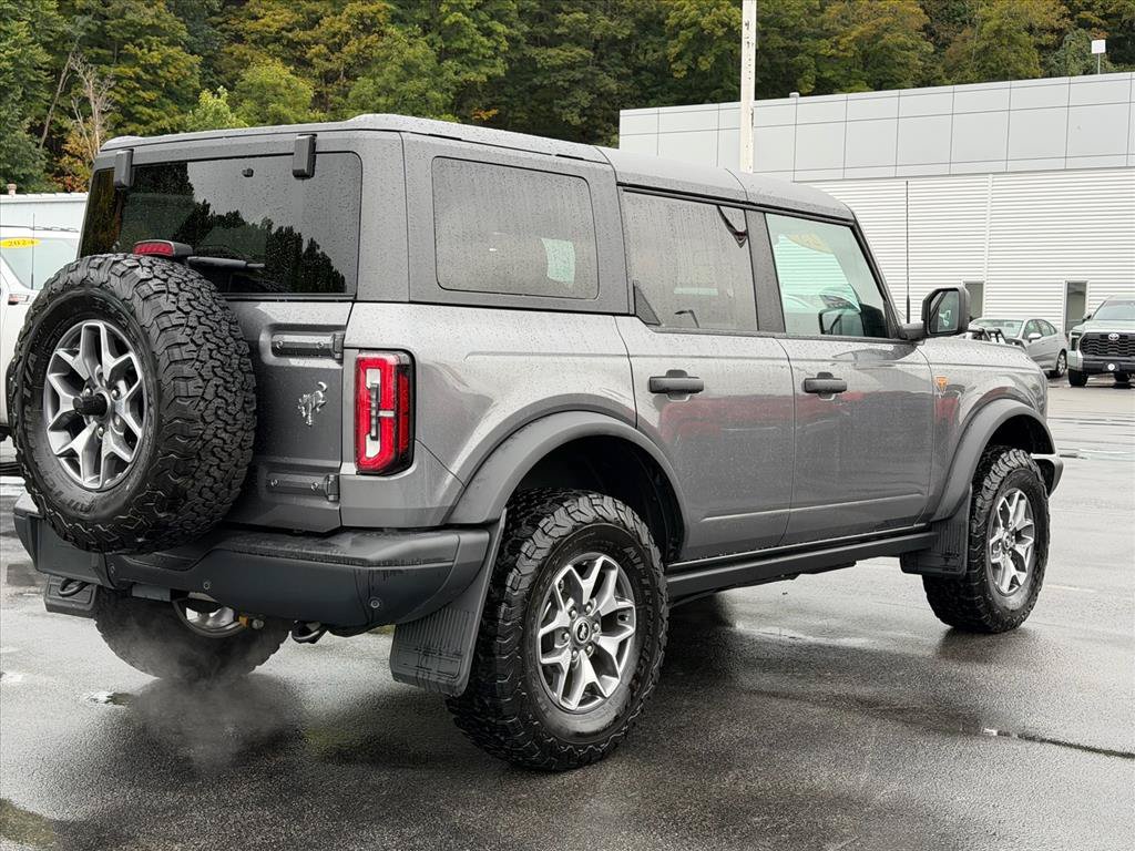 Used 2025 Ford Bronco Badlands SUV