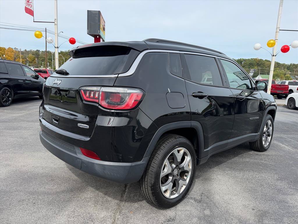 Used 2018 Jeep Compass Latitude SUV