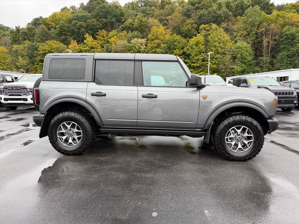 Used 2025 Ford Bronco Badlands SUV