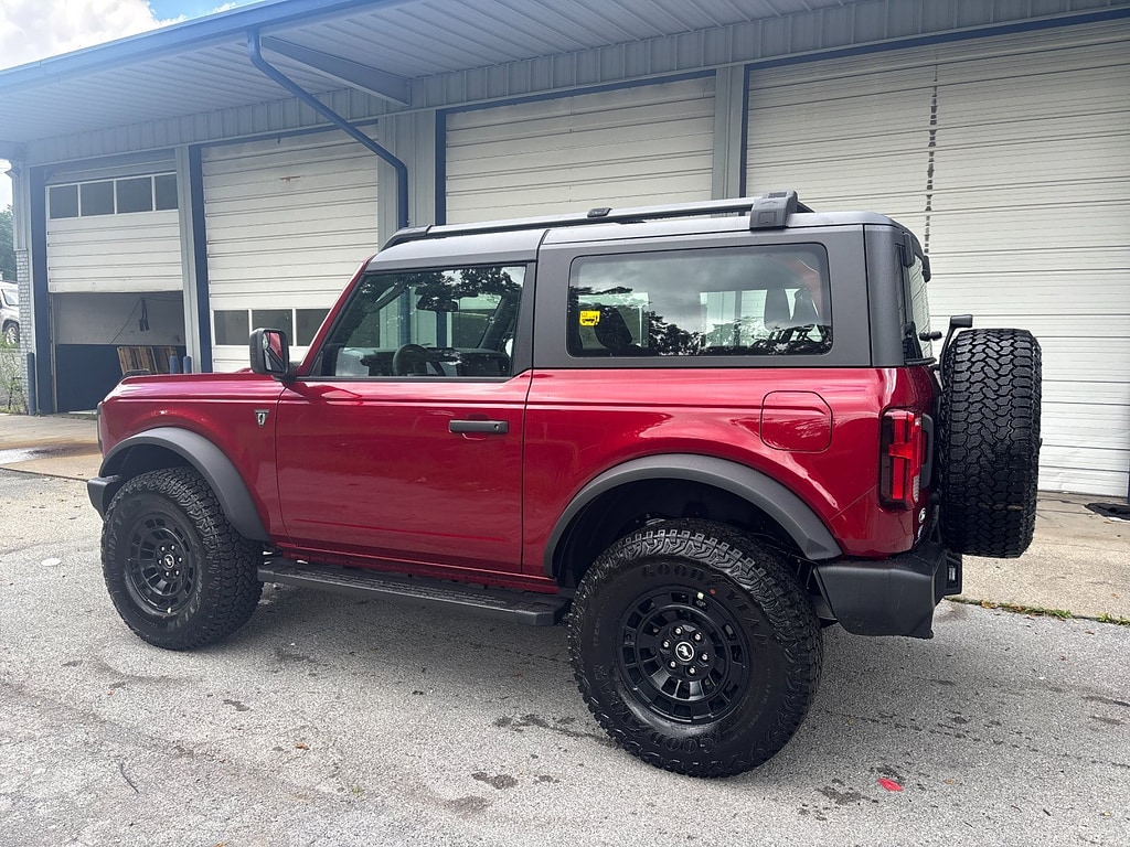 New 2026 Ford Bronco Base 2 Door 4x4