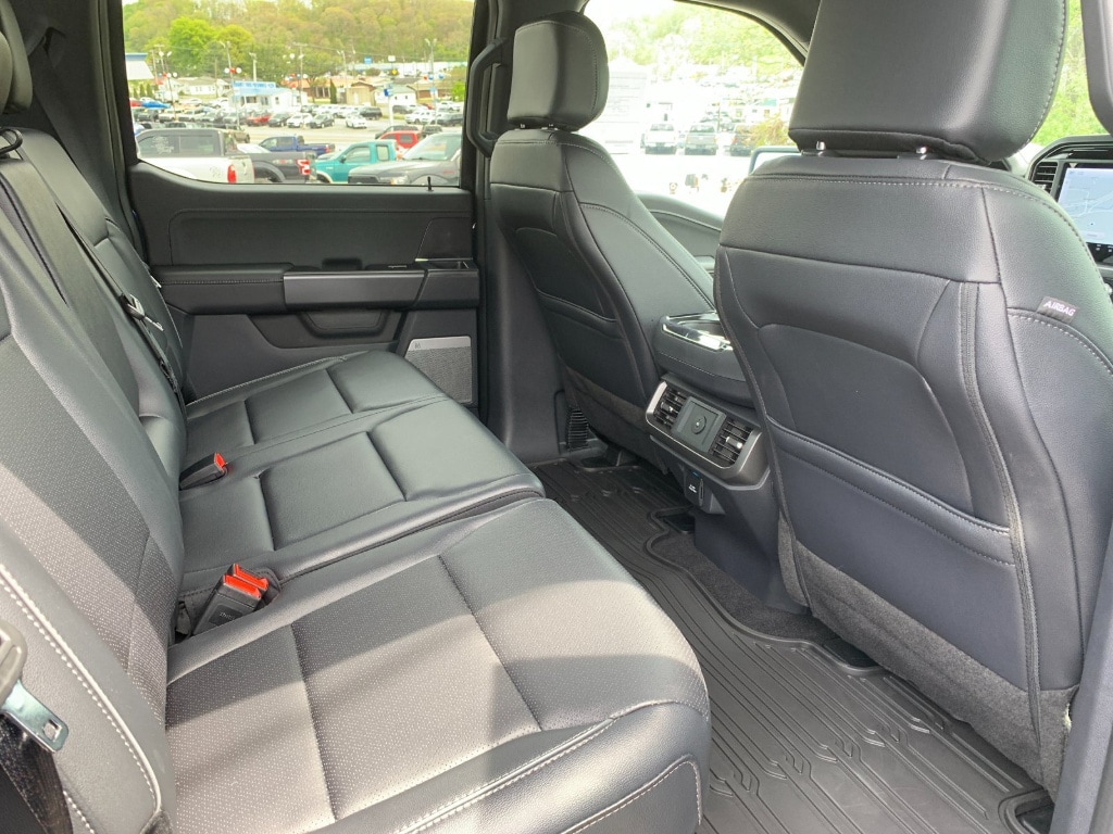 2025 Ford F-150 Lariat - Photo 38
