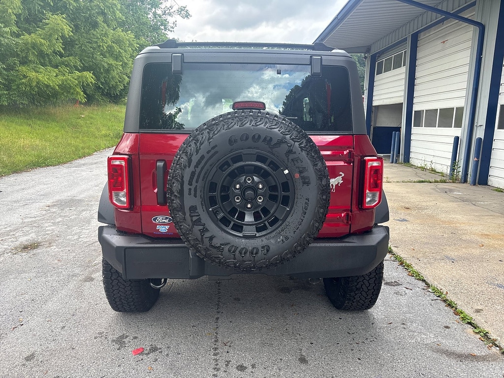 New 2026 Ford Bronco Base 2 Door 4x4