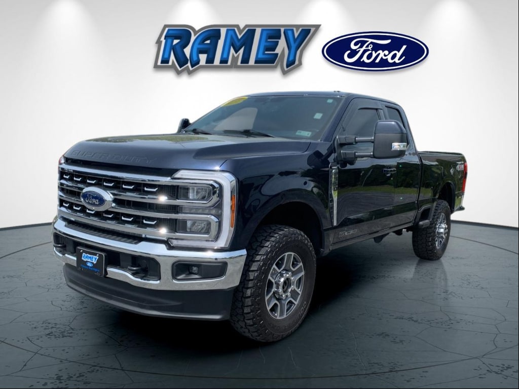 Used 2023 Ford Super Duty F-350 SRW Lariat