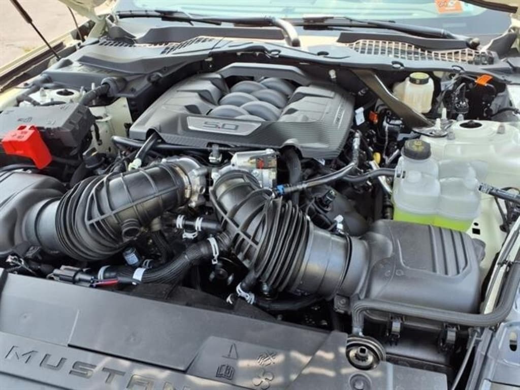 2025 Ford Mustang GT Premium Fastback - Photo 9