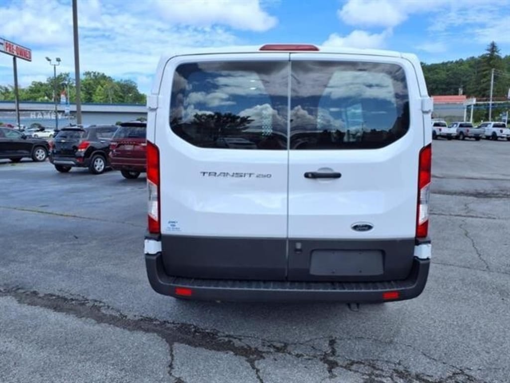 2024 Ford Transit Van Base - Photo 17
