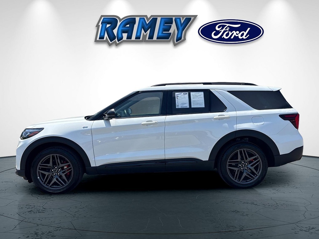Used 2025 Ford Explorer ST-Line
