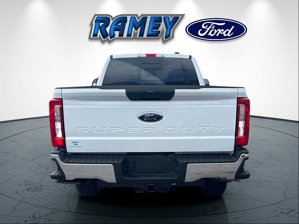 New 2026 Ford Super Duty F-350 SRW XLT