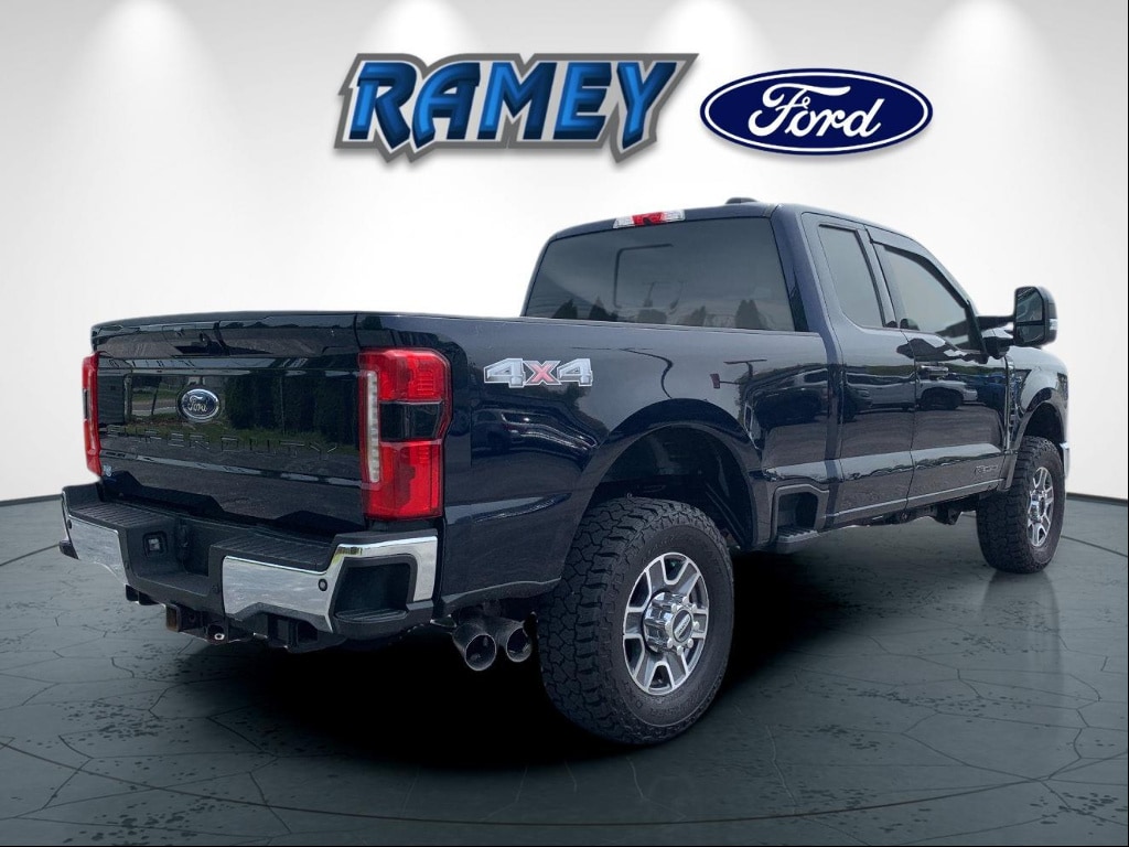 Used 2023 Ford Super Duty F-350 SRW Lariat