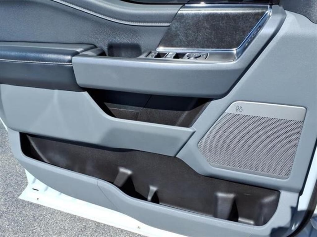 2022 Ford F-150 XLT - Photo 11