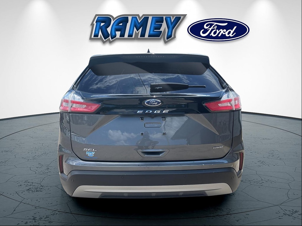Used 2024 Ford Edge SEL