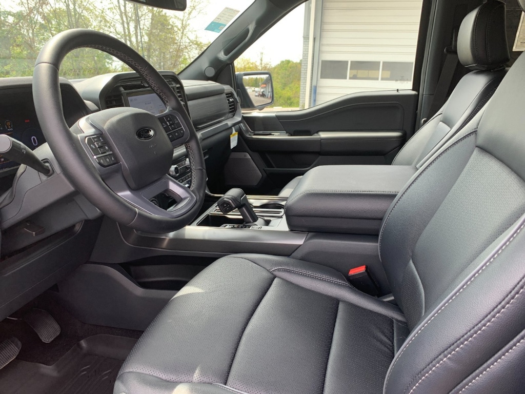 2025 Ford F-150 Lariat - Photo 15