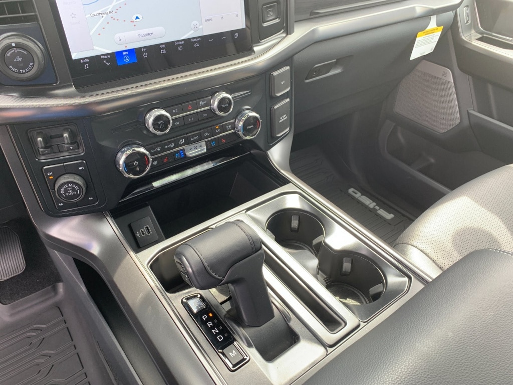 2025 Ford F-150 Lariat - Photo 27