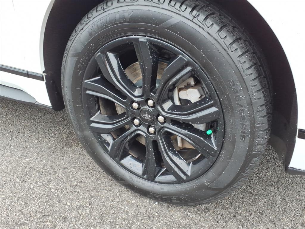 Used 2022 Ford Edge SE SUV