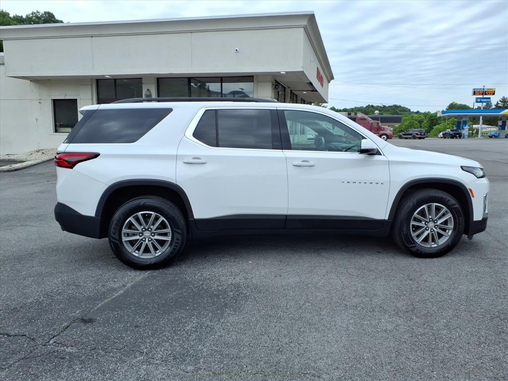 Used 2023 Chevrolet Traverse LT SUV