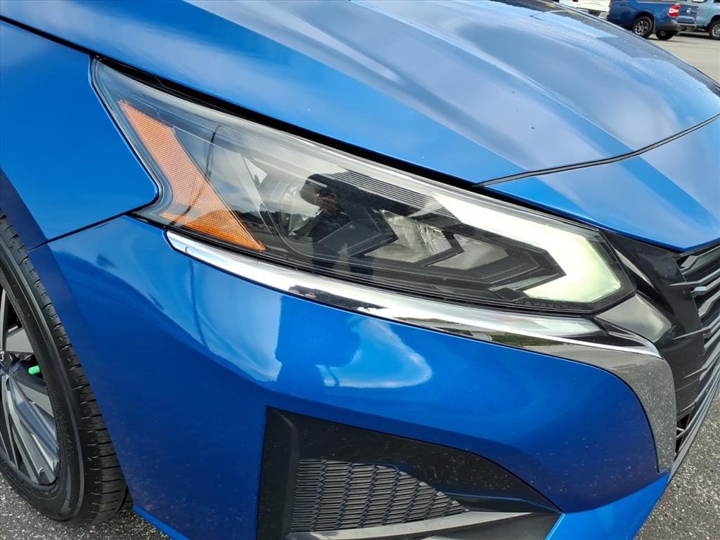 Used 2025 Nissan Altima 2.5 SV Sedan