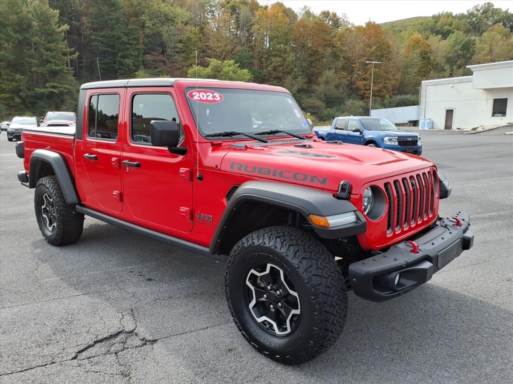 2023 Jeep Gladiator Truck 